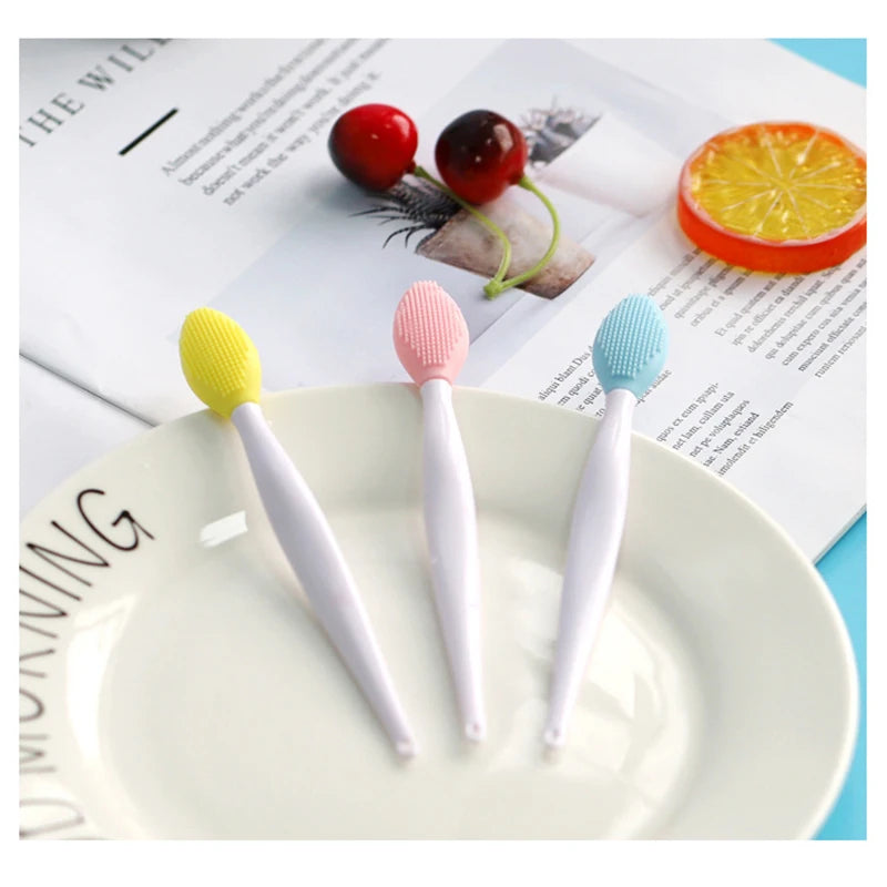 Silicone Pore Cleansing Brush